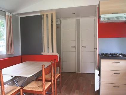 Camping Fontaine Du Roc Vendégház Devillac Kültér fotó