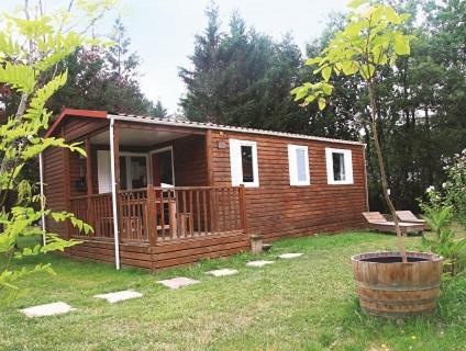 Camping Fontaine Du Roc Vendégház Devillac Kültér fotó